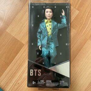 BTS RM “Idol”Figurine